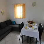 In - Insel Krk 34609 Апартаменты Малинска