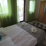 In - Insel Krk 34609 * Малинска