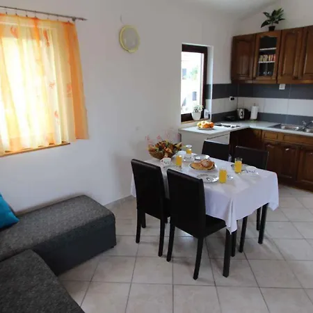 Apartment In - Insel Krk 34609 Malinska