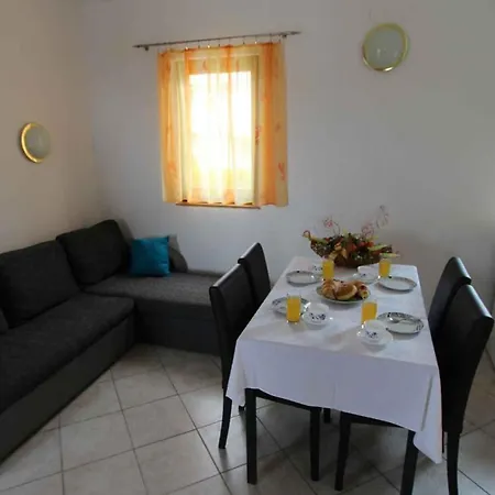 In - Insel Krk 34609 Apartment Malinska